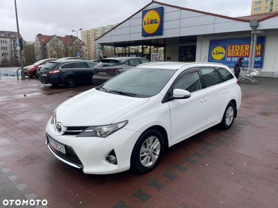 Toyota Auris 1.8 VVT-i Hybrid Automatik Edition