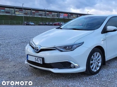 Toyota Auris Hybrid 135 Prestige