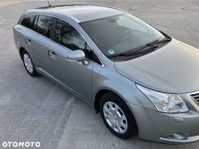 Toyota Avensis 1.8 Premium