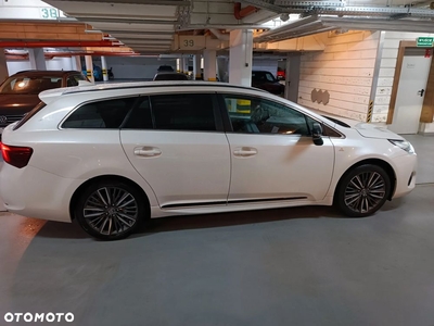 Toyota Avensis 1.8 Selection MS