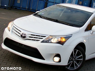 Toyota Avensis 1.8 Selection MS