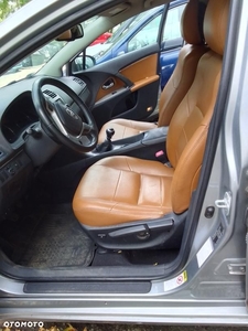Toyota Avensis 2.0 D-4D Premium