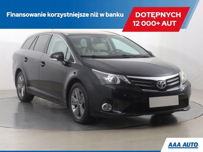 Toyota Avensis III Wagon Facelifting 2.2 D-CAT 150KM 2014