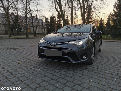 Toyota Avensis Touring Sports 1.8 Executive