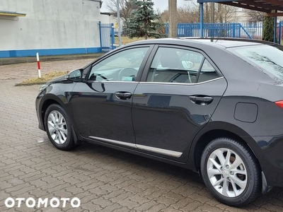 Toyota Corolla 1.6 Premium +