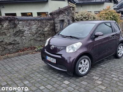 Toyota iQ 1.0