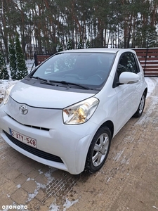 Toyota iQ 1.0 Luna