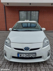 Toyota Prius (Hybrid)