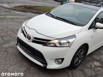 Toyota Verso 1.6 D-4D 5-Sitzer Start/Stop Executive