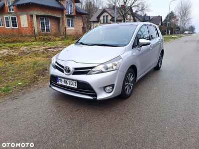 Toyota Verso 1.8 5-Sitzer Skyview Edition