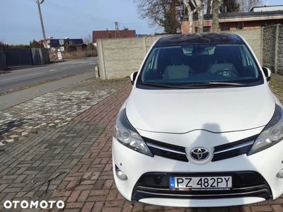 Toyota Verso 2.0 D-4D 5-Sitzer Life