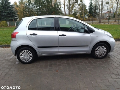 Toyota Yaris 1.0 Luna