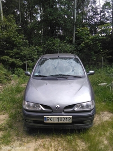 Używane Renault Scenic I (1997-2003) samochód jeździ skręca hamuje