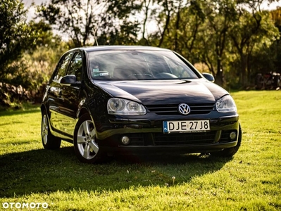 Volkswagen Golf 2.0 TDI DPF Highline