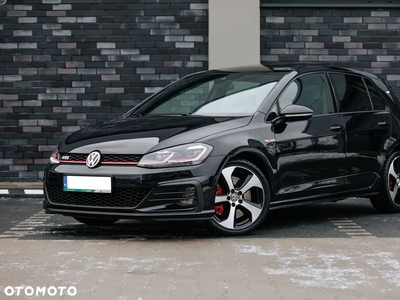 Volkswagen Golf GTI (BlueMotion Technology) DSG Performance