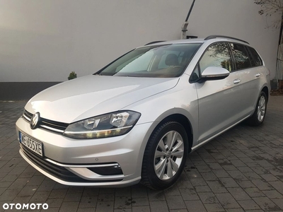 Volkswagen Golf VII 1.6 TDI BMT Comfortline