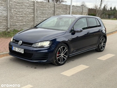 Volkswagen Golf VII 2.0 TDI BMT GTD DSG