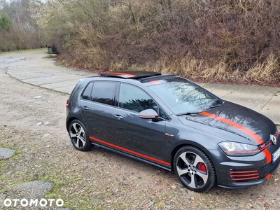 Volkswagen Golf VII 2.0 TSI BMT GTI Performance