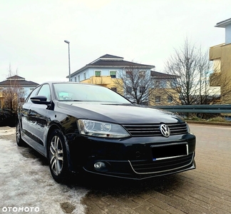 Volkswagen Jetta 2.0 TDI Highline DSG