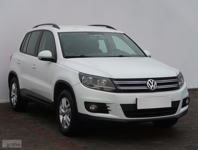 Volkswagen Tiguan , Salon Polska, Serwis ASO, Klimatronic, Parktronic