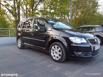 Volkswagen Touran 2.0 TDI DPF DSG Highline