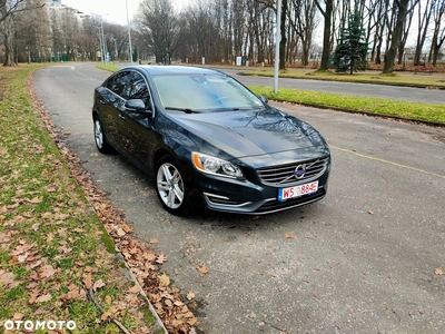 Volvo S60 2.5 T5