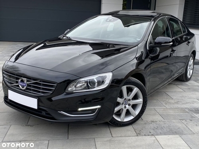 Volvo S60 D4 Drive-E Dynamic Edition (Momentum)