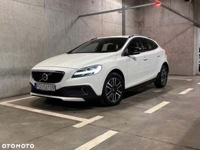 Volvo V40 Cross Country D2