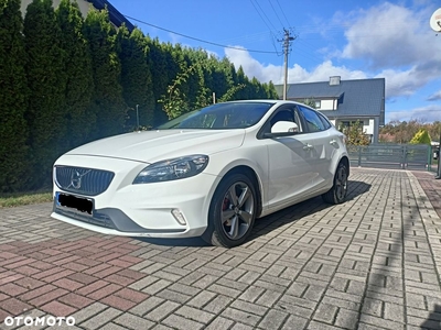 Volvo V40 D2