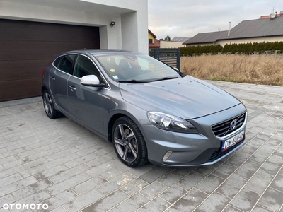 Volvo V40 D3 Drive-E R-Design Momentum