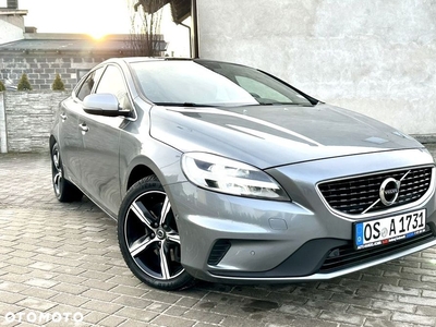 Volvo V40 D3 Drive-E SCR R-Design Momentum