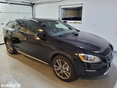 Volvo V60 Cross Country T5 Geartronic Summum