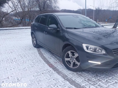 Volvo V60 D2 Momentum