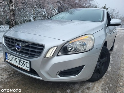 Volvo V60 D3 Geartronic R-Design