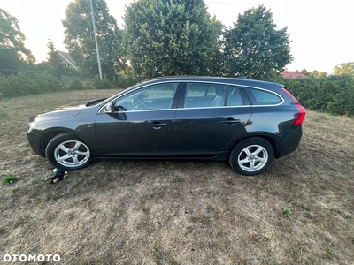 Volvo V60 D5 AWD Geartronic Kinetic