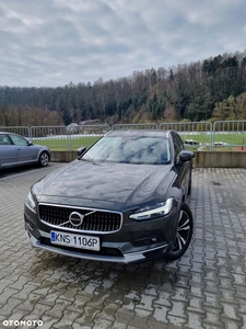 Volvo V90 Cross Country