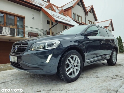 Volvo XC 60 D3 Drive-E Momentum