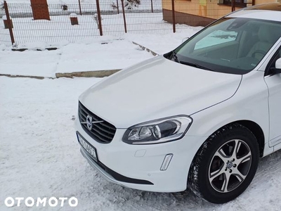 Volvo XC 60 T6 AWD Momentum