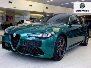 Alfa Romeo Giulia II Sedan Facelifting 2023 2.0 GME Turbo 280KM 2024