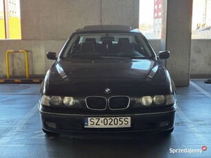 BMW E39 520iA