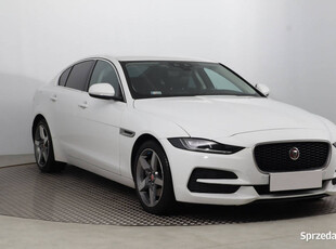 Jaguar XE 20d