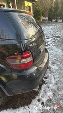 Mercedes ML 63 AMG uszkodzony- w całości lub na części