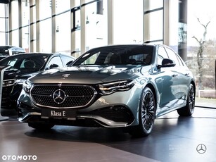 Nowy Mercedes