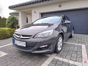 Opel astra LIFT 1.4 turbo 2kpl kół 4 el. szyby klima czujniki