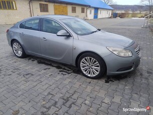 Opel insignia 2.0 turbo 160 km 2011r