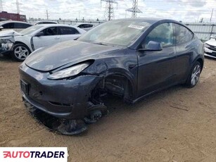 Tesla Model Y benzyna 2022r. (ELGIN)