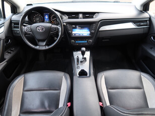 Toyota Avensis 2015 1.8 Valvematic 124970km Sedan