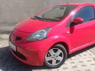 Toyota Aygo 1.0 benz. 68 KM Klima Elektryka Alu Bezwypadek Stan BDB Niemiec