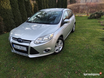 Ford Focus 1.6 zwykła benzyna