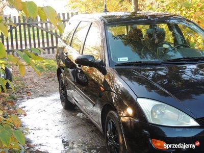 Ford Focus 1,8 DTTI Kombi hak